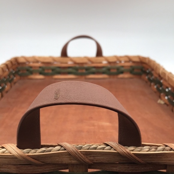 Amish Made Rectangular Serving Tray Basket Handwoven Signed - Picture 5 of 5